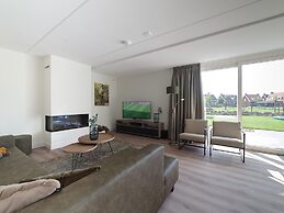 Holiday Home With Whirlpool and Sauna in a Quiet Area in Zeeland