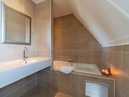 Holiday Home With Whirlpool and Sauna in a Quiet Area in Zeeland