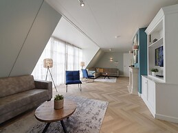 Holiday Home With Whirlpool and Sauna in a Quiet Area in Zeeland