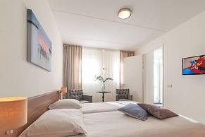 Holiday Home With Whirlpool and Sauna in a Quiet Area in Zeeland