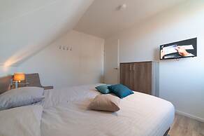 Holiday Home With Whirlpool and Sauna in a Quiet Area in Zeeland