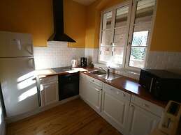Charming Castle in Serrieres-en-chautagn With Pool