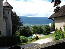 Charming Castle in Serrieres-en-chautagn With Pool