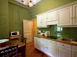 Charming Castle in Serrieres-en-chautagn With Pool