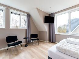 Serene Holiday Home in De Koog Texel With Sauna