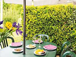 Beautiful Apartment in a Picturesque City in the Dordogne