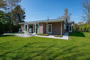 Detached Bungalow, Perfect for Water Sports and Nature Enthusiasts