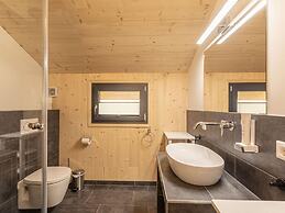 Gorgeous Chalet in Steinach am Brenner Near Ski Area