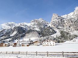Gorgeous Chalet in Steinach am Brenner Near Ski Area