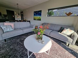 Luxurious Detached Water Villa With Jetty