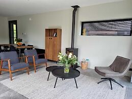 Luxurious Detached Water Villa With Jetty