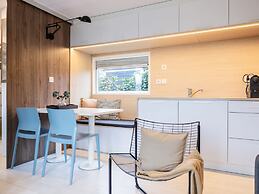 Modern 6-person Chalet in the Frisian Countryside, 3 Bedrooms and Wifi