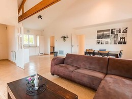 Spacious and Modern Villa With Large Garden and BBQ Area