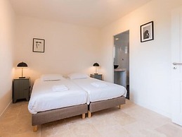 Spacious and Modern Villa With Large Garden and BBQ Area