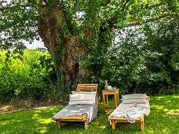 Spacious and Modern Villa With Large Garden and BBQ Area