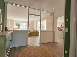 Cottage With a Fireplace Just 10 Minutes From the Beach