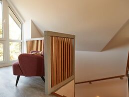 Cottage With a Fireplace Just 10 Minutes From the Beach