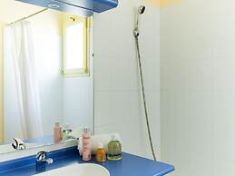 Beautiful Maisonette With air Conditioning in the Gard