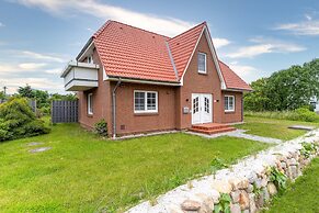 Comfortable Holiday Apartment in St. Peter Ording
