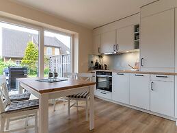 Comfortable Holiday Apartment in St. Peter Ording
