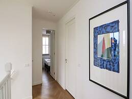 Luxury Villa With a Sauna, at the Tjeukemeer