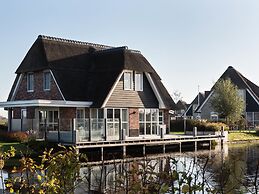 Luxury Villa With a Sauna, at the Tjeukemeer