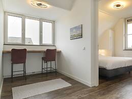 Luxury Villa With a Sauna, at the Tjeukemeer