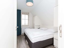 Luxury Villa With a Sauna, at the Tjeukemeer