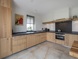 Luxury Villa With a Sauna, at the Tjeukemeer