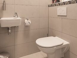 Luxury Villa With a Sauna, at the Tjeukemeer