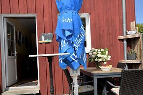 Charmante Ferienwohnung mit Garten in Wiek