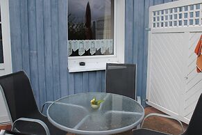 Charmante Ferienwohnung mit Garten in Wiek