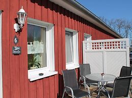 Charmante Ferienwohnung mit Garten in Wiek