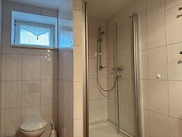 Charmante Ferienwohnung mit Garten in Wiek