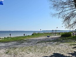 Charmante Ferienwohnung mit Garten in Wiek