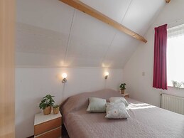 Nice Holiday Home With Washing Machine, in a Holiday Park 200m. From t