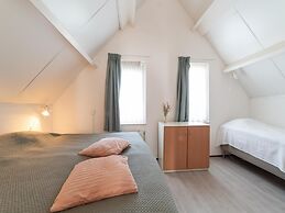 Nice Holiday Home With Washing Machine, in a Holiday Park 200m. From t