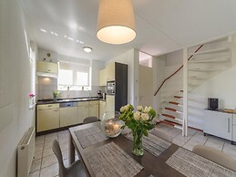 Nice Holiday Home With Washing Machine, in a Holiday Park 200m. From t