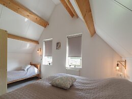 Nice Holiday Home With Washing Machine, in a Holiday Park 200m. From t