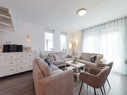 Nice Holiday Home With Washing Machine, in a Holiday Park 200m. From t