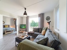 Nice Holiday Home With Washing Machine, in a Holiday Park 200m. From t