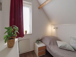 Nice Holiday Home With Washing Machine, in a Holiday Park 200m. From t