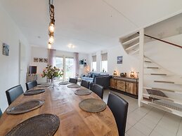 Nice Holiday Home With Washing Machine, in a Holiday Park 200m. From t