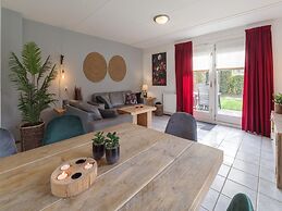 Nice Holiday Home With Washing Machine, in a Holiday Park 200m. From t