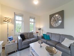 Nice Holiday Home With Washing Machine, in a Holiday Park 200m. From t