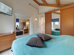 Nice Holiday Home With Washing Machine, in a Holiday Park 200m. From t