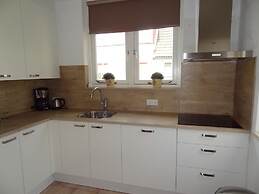 Nice Holiday Home With Washing Machine, in a Holiday Park 200m. From t