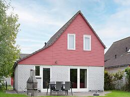 Nice Holiday Home With Washing Machine, in a Holiday Park 200m. From t