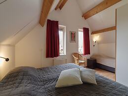 Nice Holiday Home With Washing Machine, in a Holiday Park 200m. From t