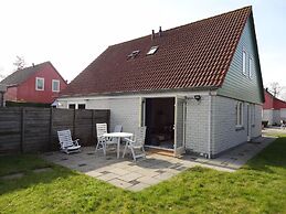 Nice Holiday Home With Washing Machine, in a Holiday Park 200m. From t